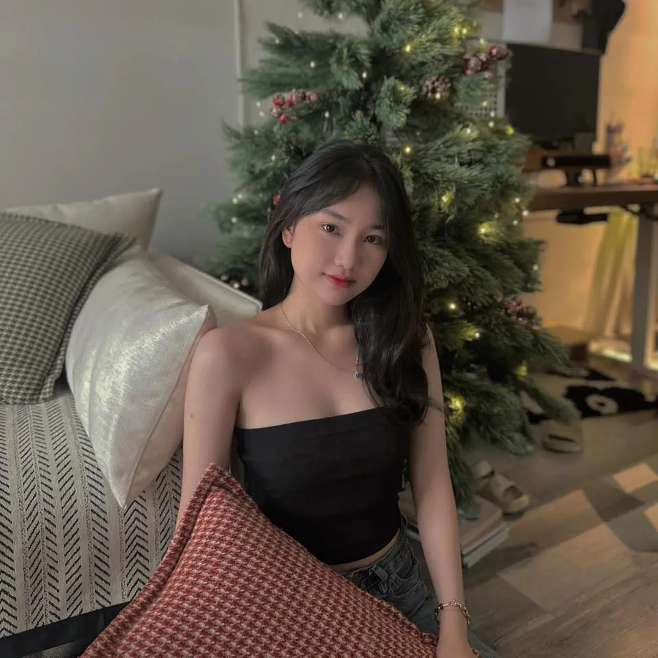 kim Quyên trải nghiệm cổng game sunwin